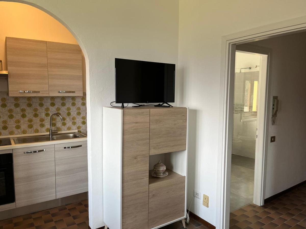 Casa Del Faggio Rosso Apartment Беладжо Екстериор снимка