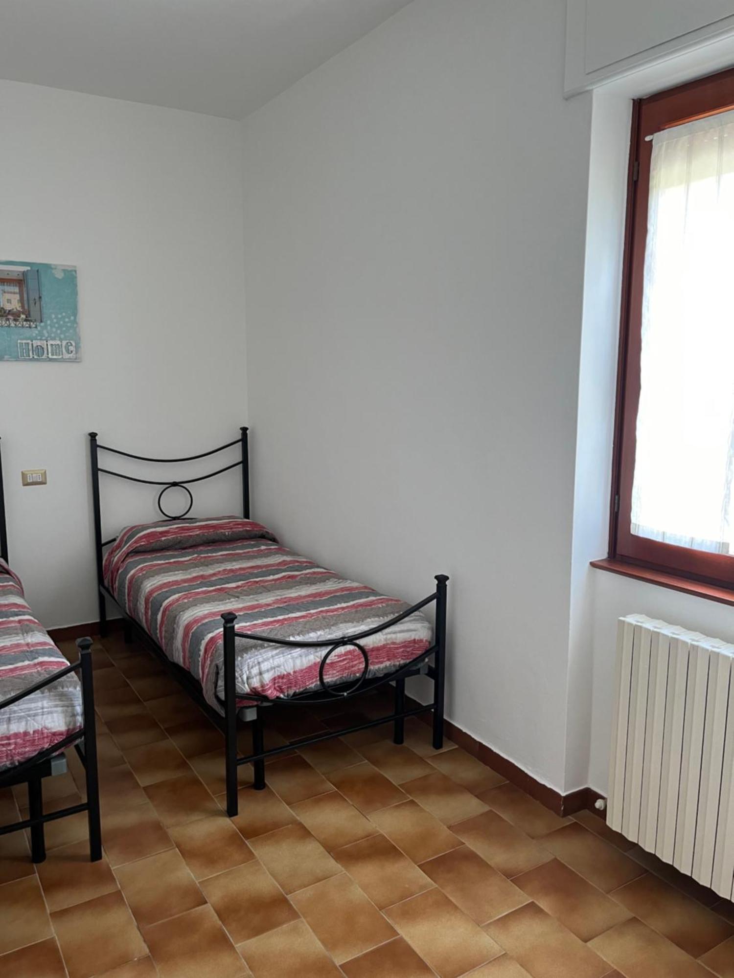 Casa Del Faggio Rosso Apartment Беладжо Екстериор снимка